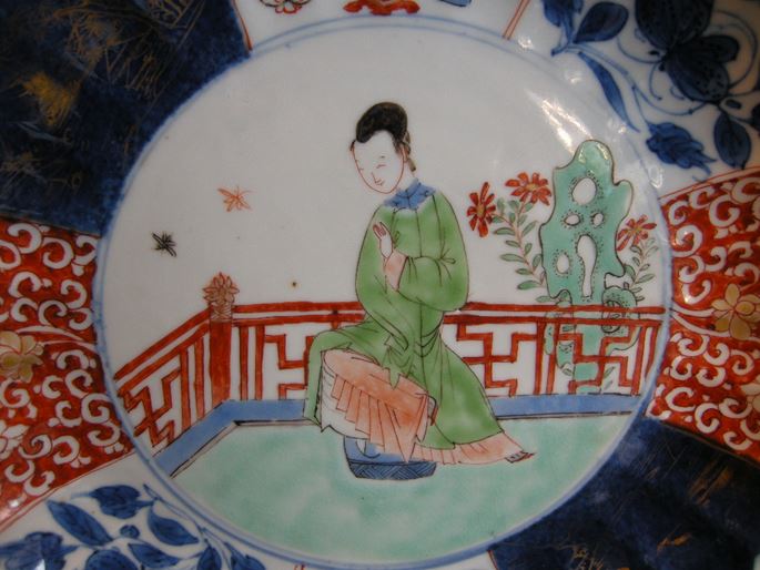 Dish  porcelain enamels &quot;Famille Verte&quot;  underglaze blue blue on cover and powder blue  with  lady cour in the center and mobilars decor | MasterArt
